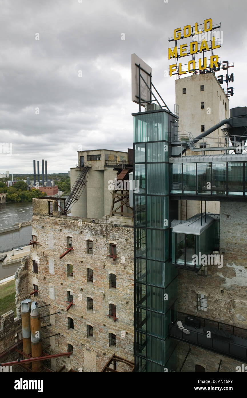 USA, Minnesota, Minneapolis Mill City Museum located in converted Flour Mill Museum Exterior