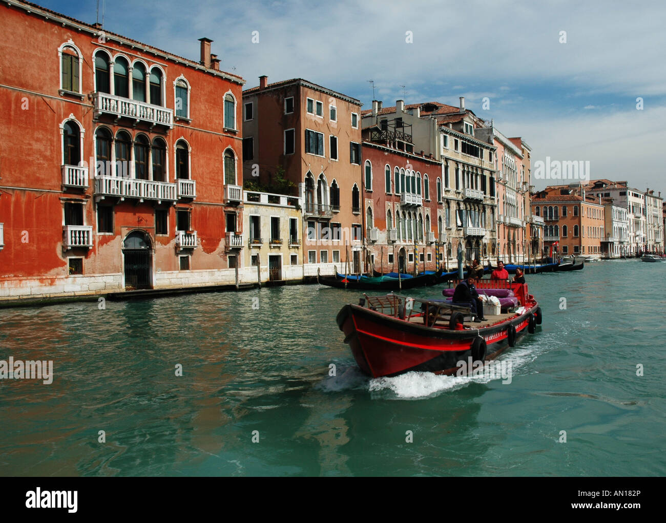 Italy boat float hi-res stock photography and images - Alamy