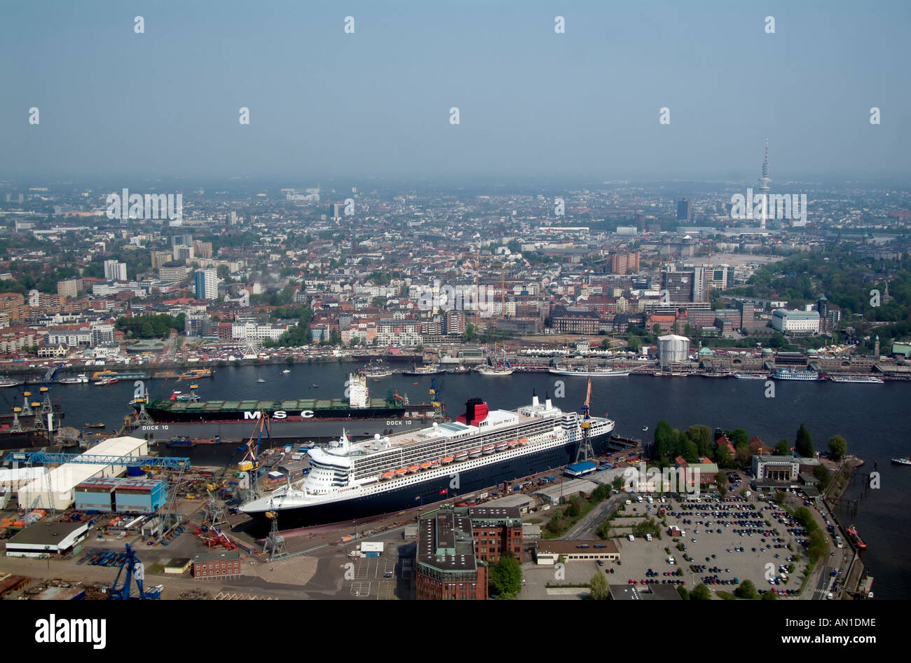 Queen Mary 2 Hamburg Harbour Skyview from a helicopter Stock Photo