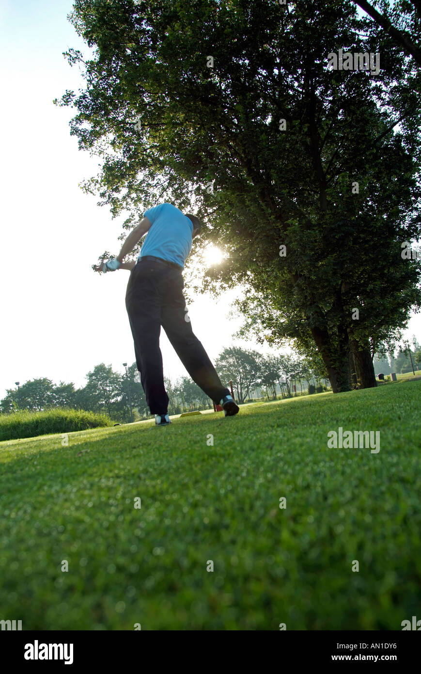 Golf Golfing Golfsport, close-up of a golf player hitting his ball Stock Photo
