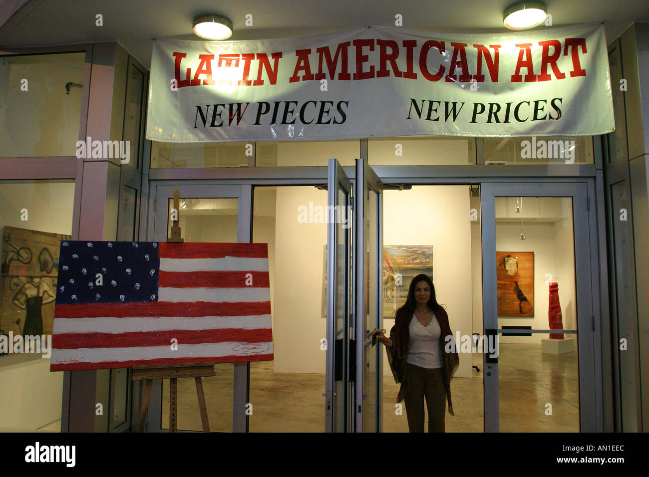 Latin american immigrants us hi-res stock photography and images - Alamy