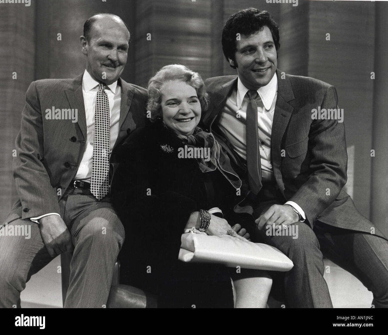 TOM JONES introduced his parents Thomas and Freda on his TV show in 1975  Stock Photo - Alamy