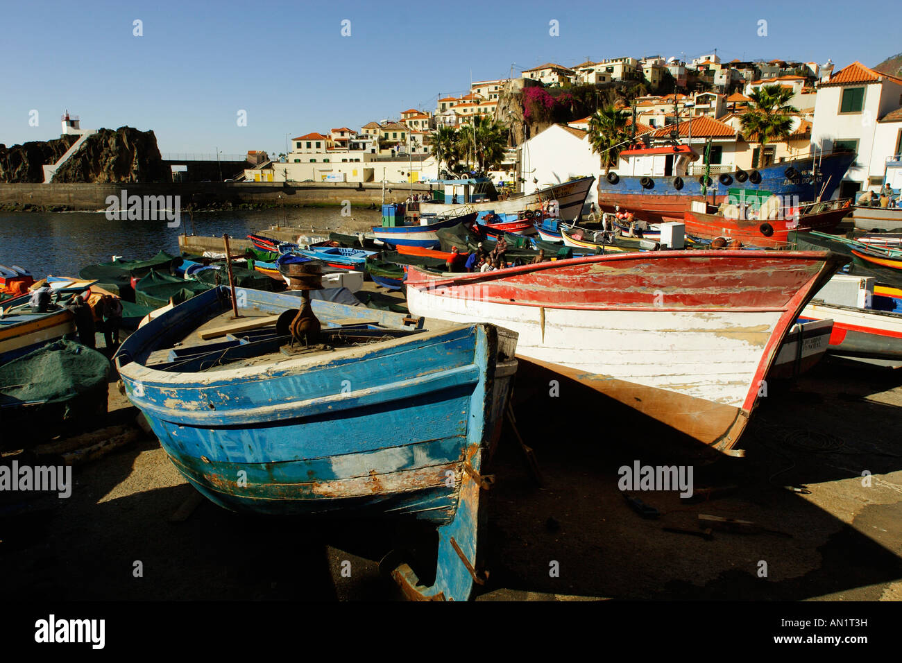 Portugal Madeira Fischerboote am Hafen von Camara de Lobos Stock Photo