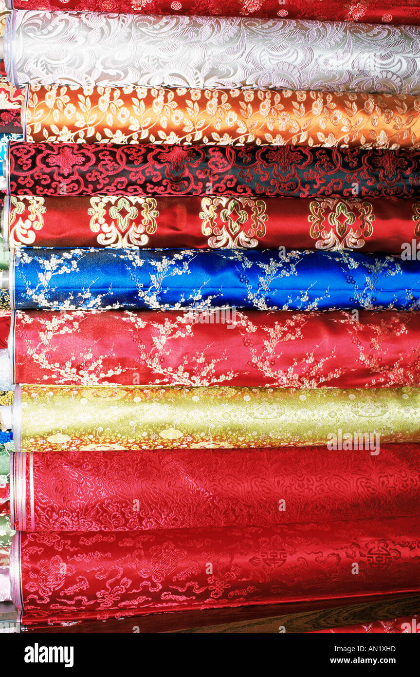Chinese silk hires stock photography and images Alamy