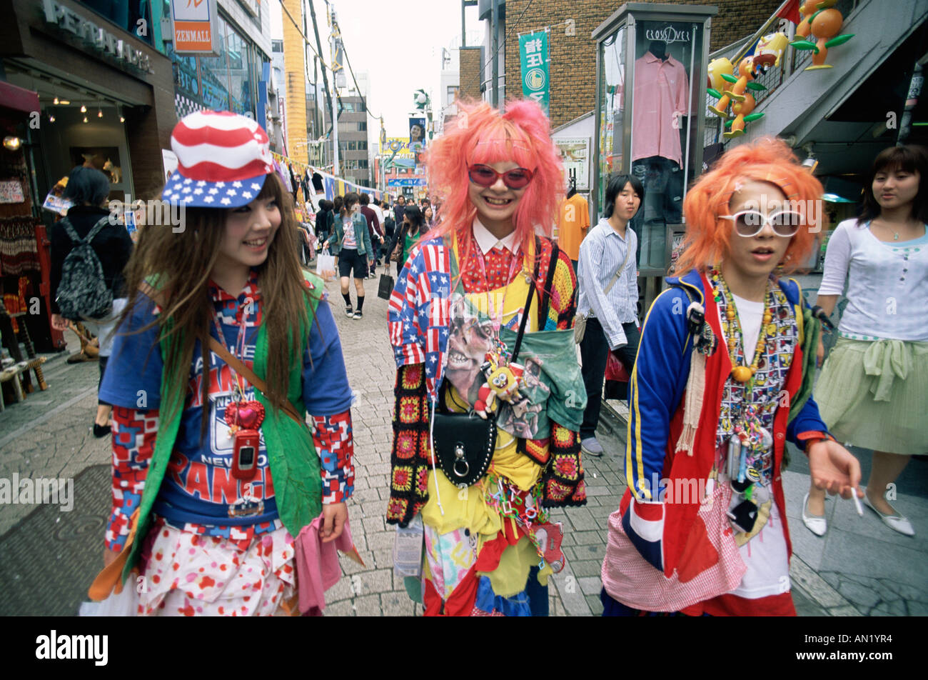 Japan, Tokyo, Harajuku, Teenage Girls on Takeshita Dori Shopping Street Stock Photo