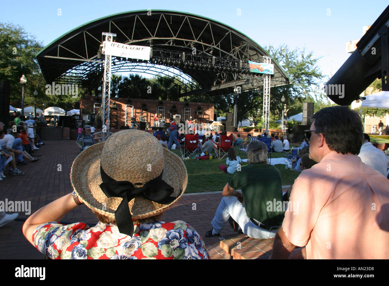 Gainesville Florida,Annual Downtown Festival and Arts Show,exhibitor
