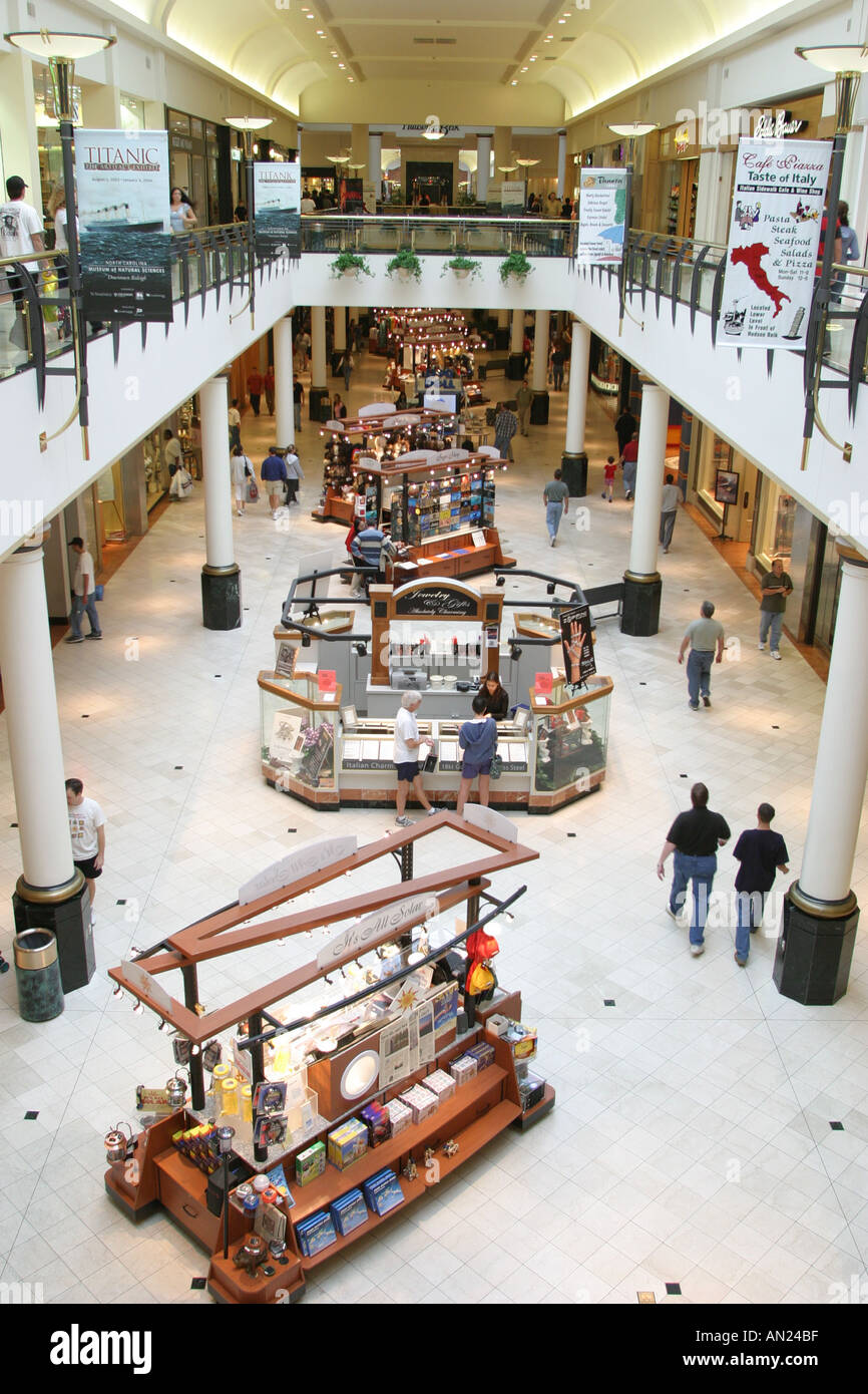 North Carolina South Tar Heel State Wake County Raleigh Crabtree Valley Mall Largest Shopping Shopper Shoppers Shop Shops Market Markets Market Stock Photo Alamy