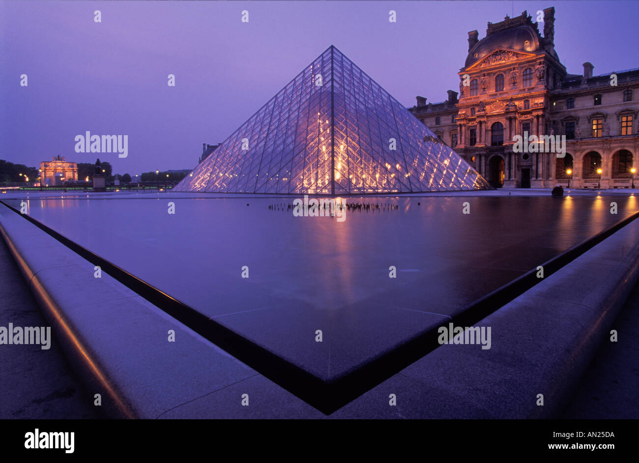 Musee du Louvre The Louvre art museum Rue de Rivoli Paris France EU