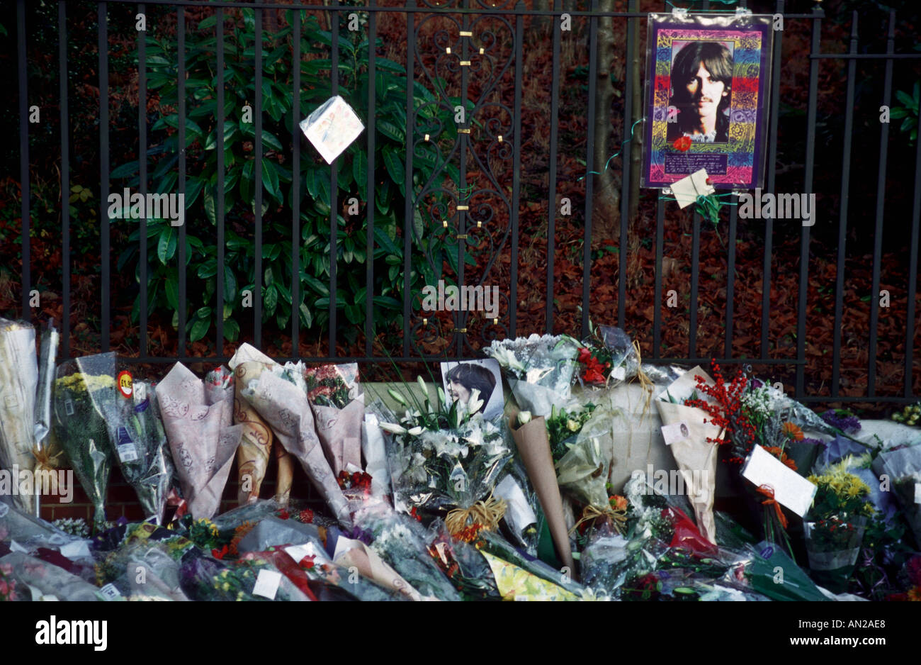 George Harrison Death 2001 High Resolution Stock Photography and Images ...