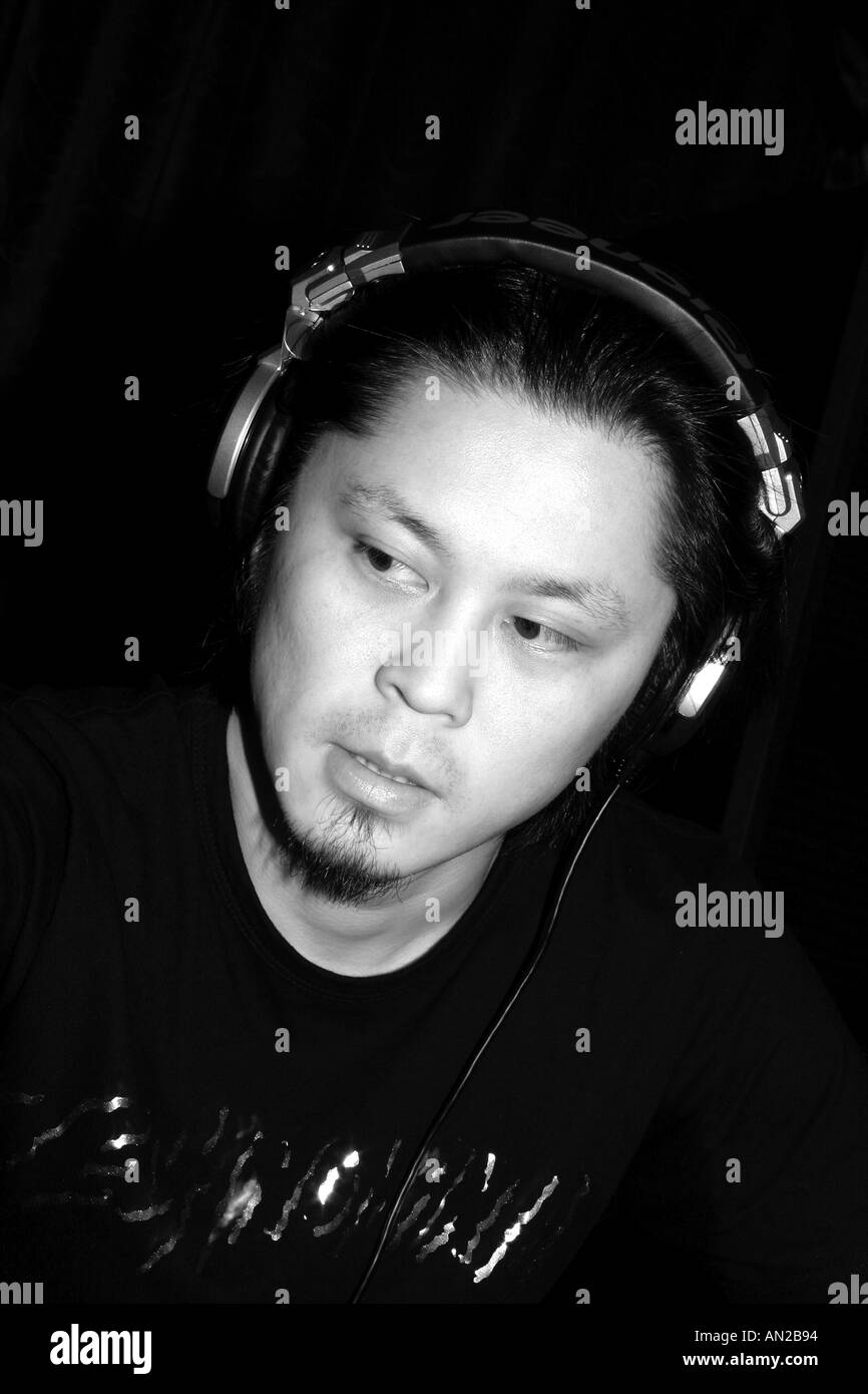 Ken ishii Black and White Stock Photos & Images Alamy