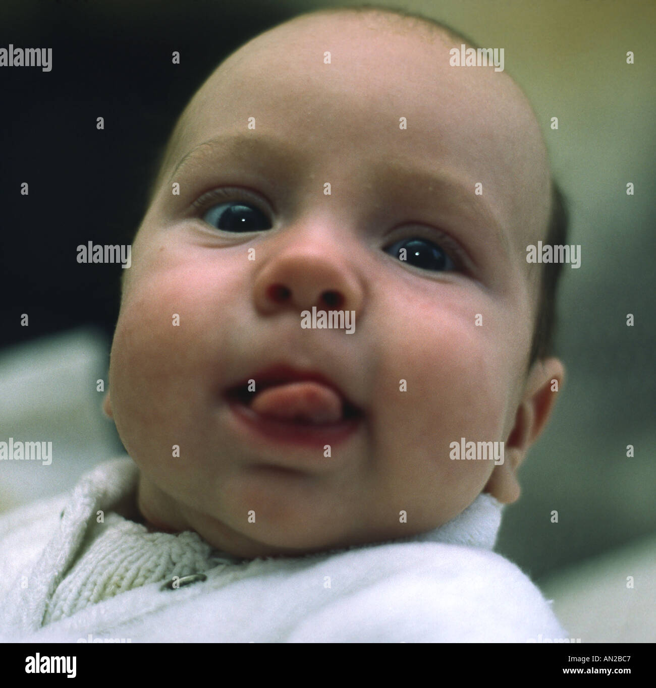 baby white uptowns