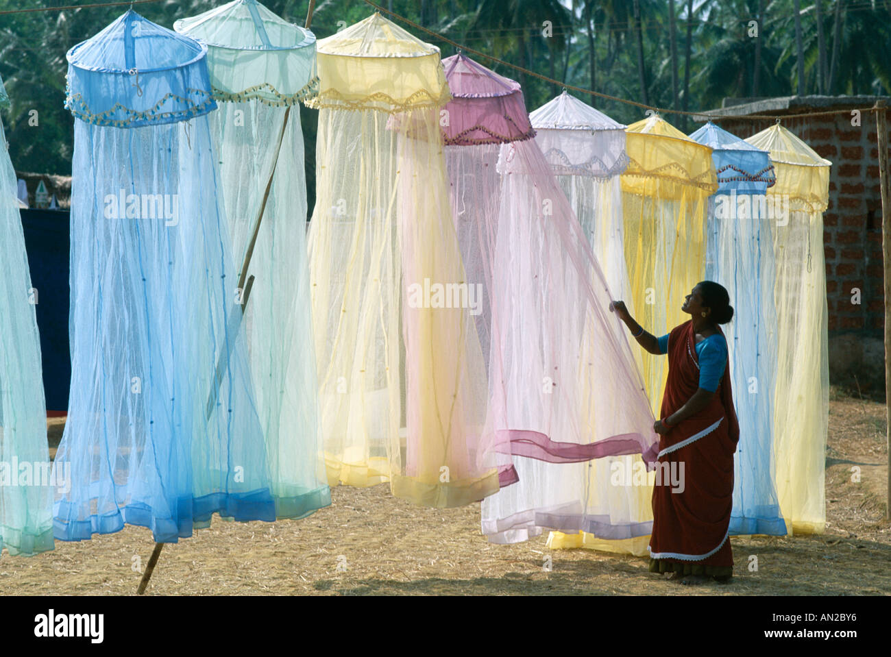 Mosquito nets hi-res stock photography and images - Alamy