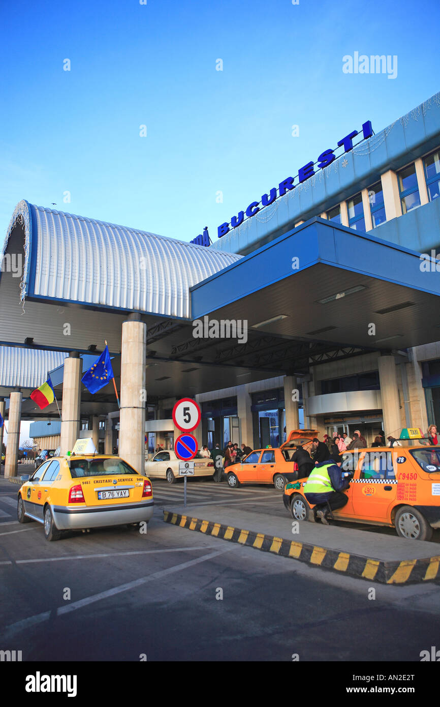 Otopeni airport hi-res stock photography and images - Alamy