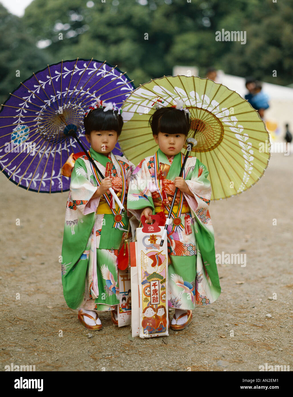 Festival for 7, 5, 3 Year Old Children (Shichi-go-san) / Girls Dressed in  Kimono, Tokyo, Japan Stock Photo - Alamy