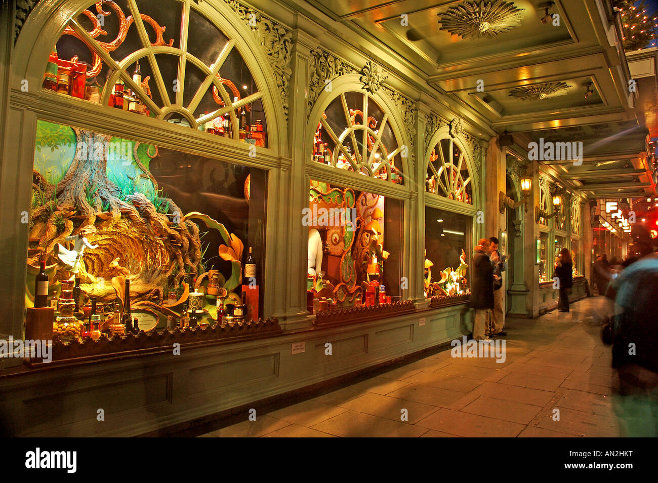 Fortnum & Mason Department Store Stock Photo Alamy