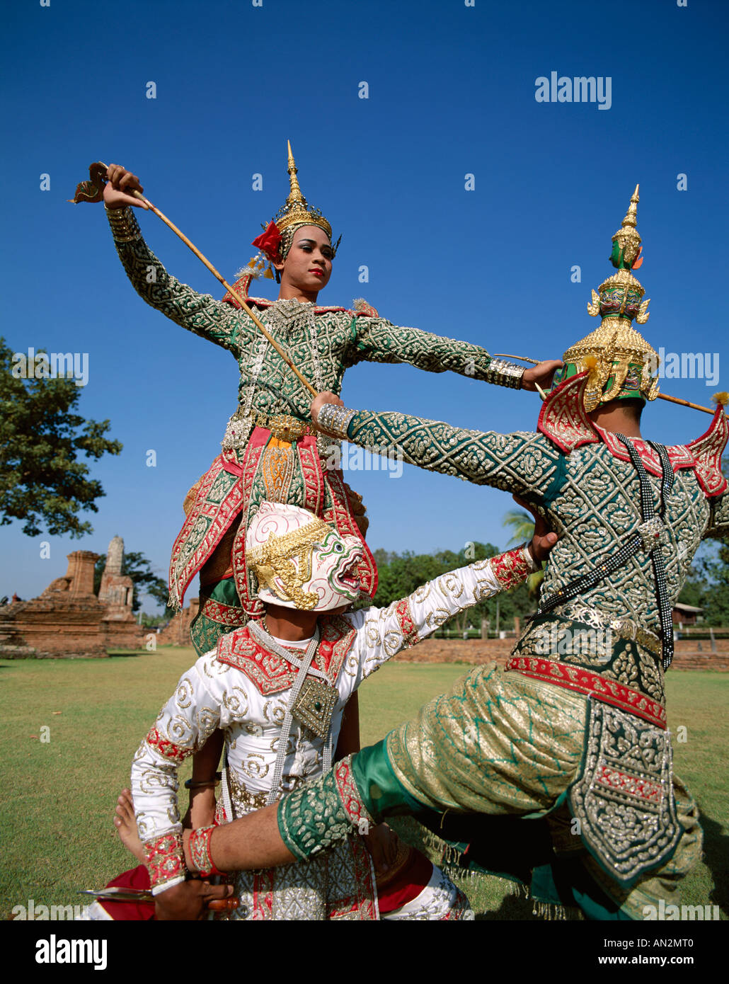 Thai Classical Dancing Lakhon Khon Dancers in Traditional