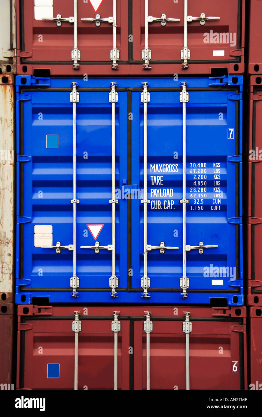 Seafreight container hi-res stock photography and images - Alamy
