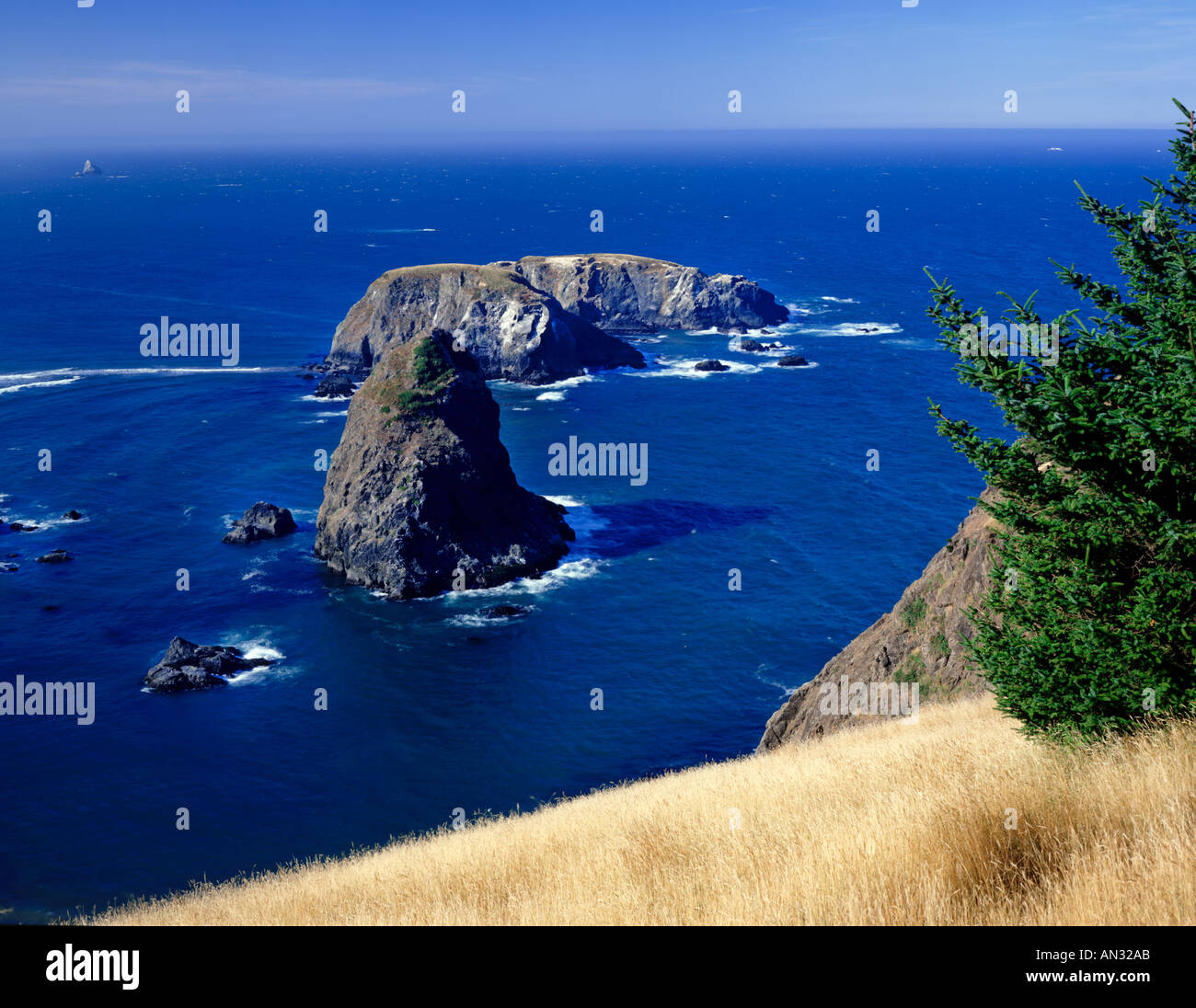 Whale Cove Beach High Resolution Stock Photography and Images Alamy
