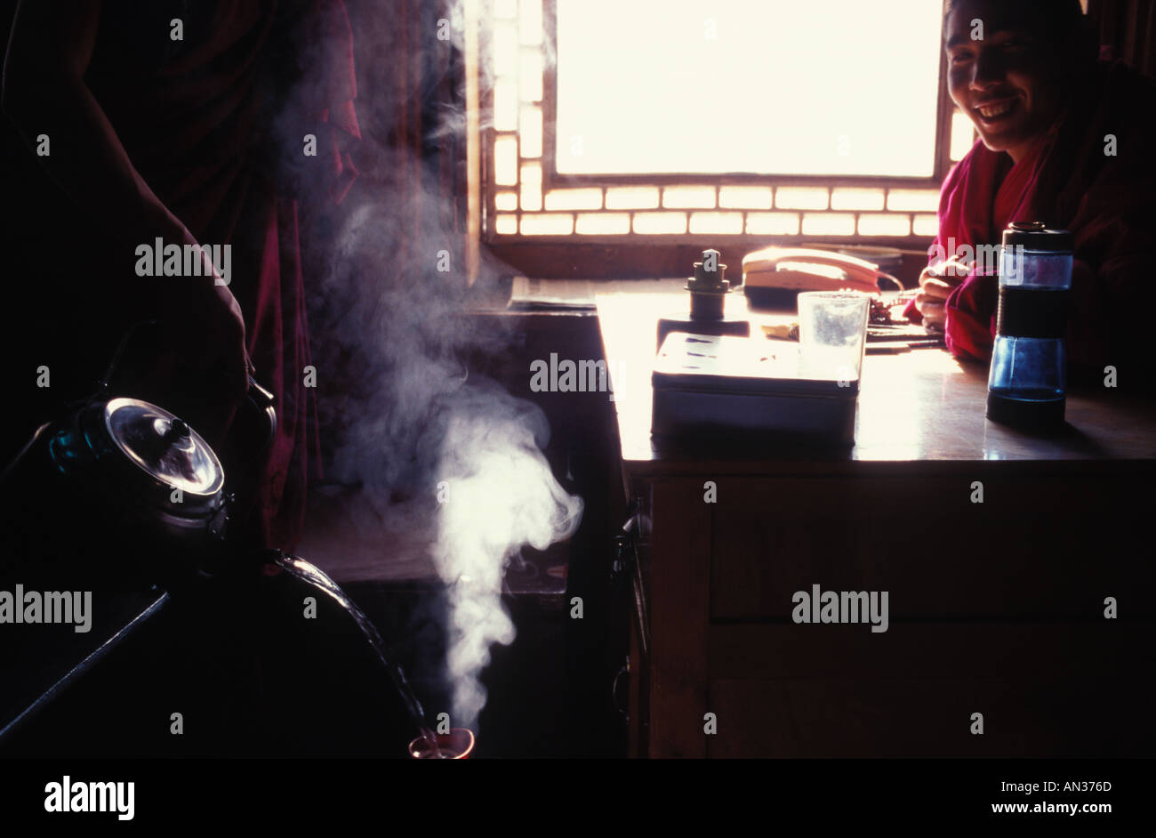 Monks drinking tea hires stock photography and images Alamy