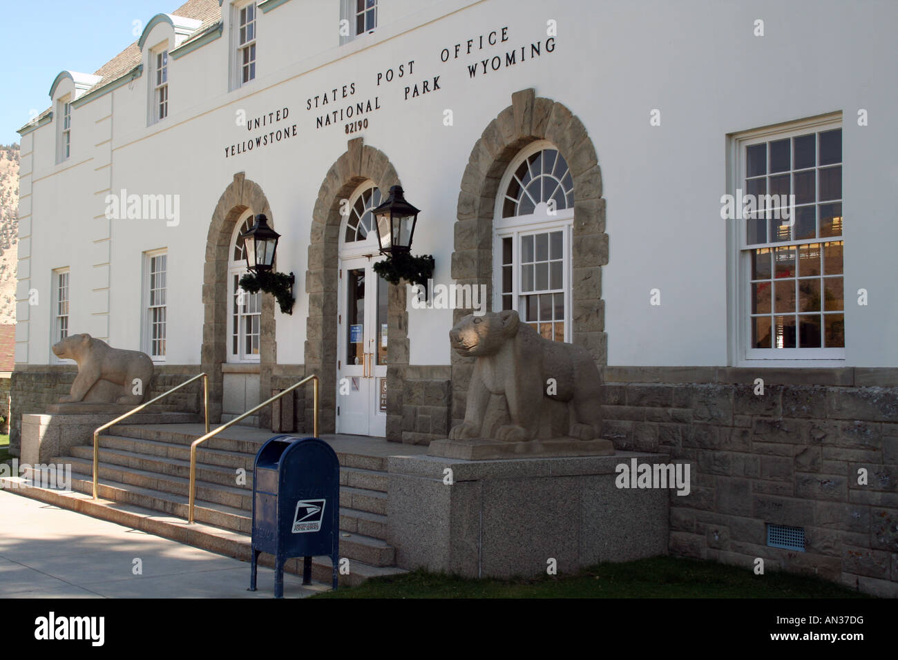 Mammoth Hot Springs Post Office, Yellowstone National Park Stock Photo