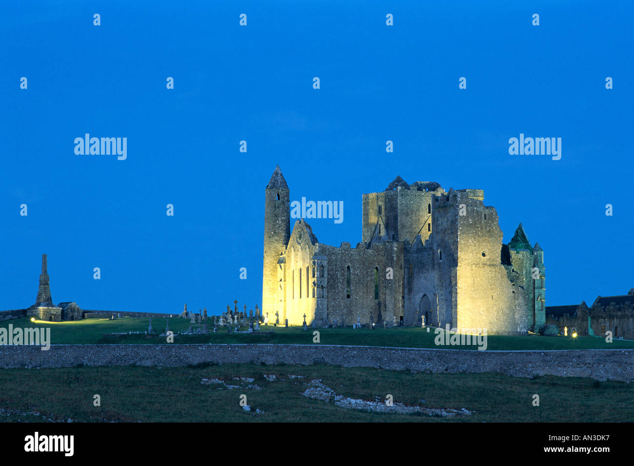 Rock Of Cashel Night View County Tipperary Ireland Stock Photo