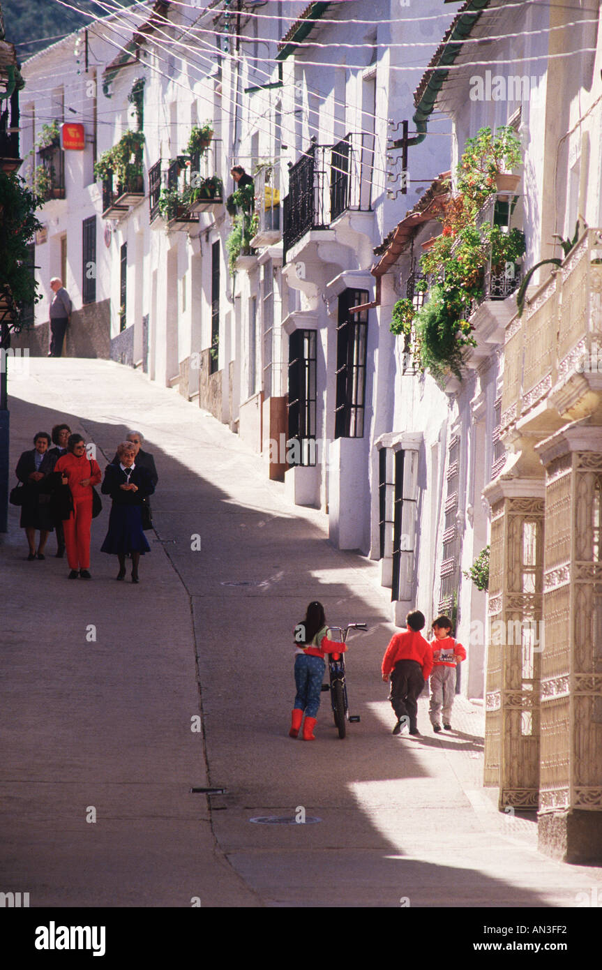 Spain Cadiz at the white village of Zahara de la sierra Stock Photo - Alamy