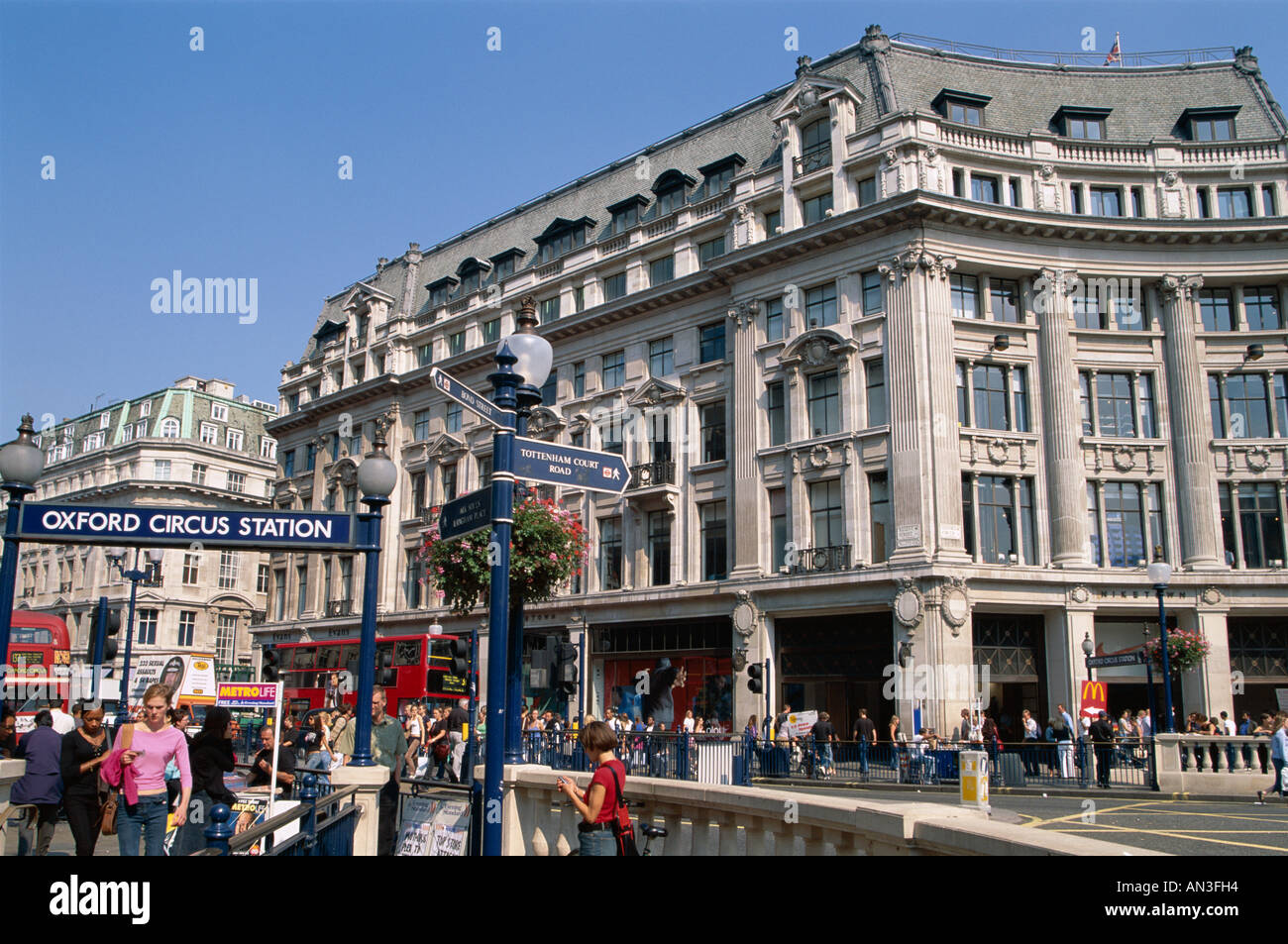 Oxford Street / Oxford Circus, London, England Stock Photo Alamy