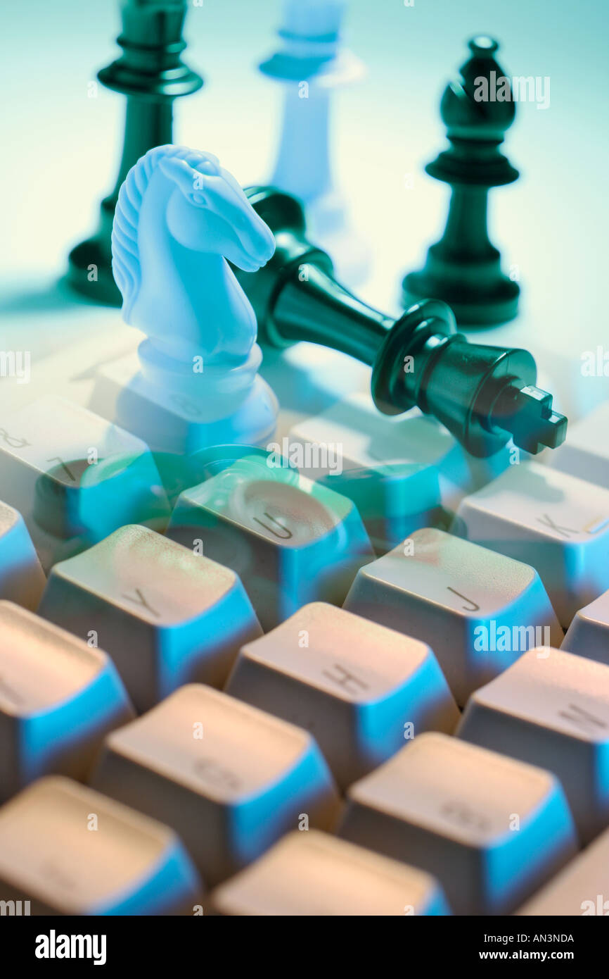 Computer chess game hi-res stock photography and images - Alamy