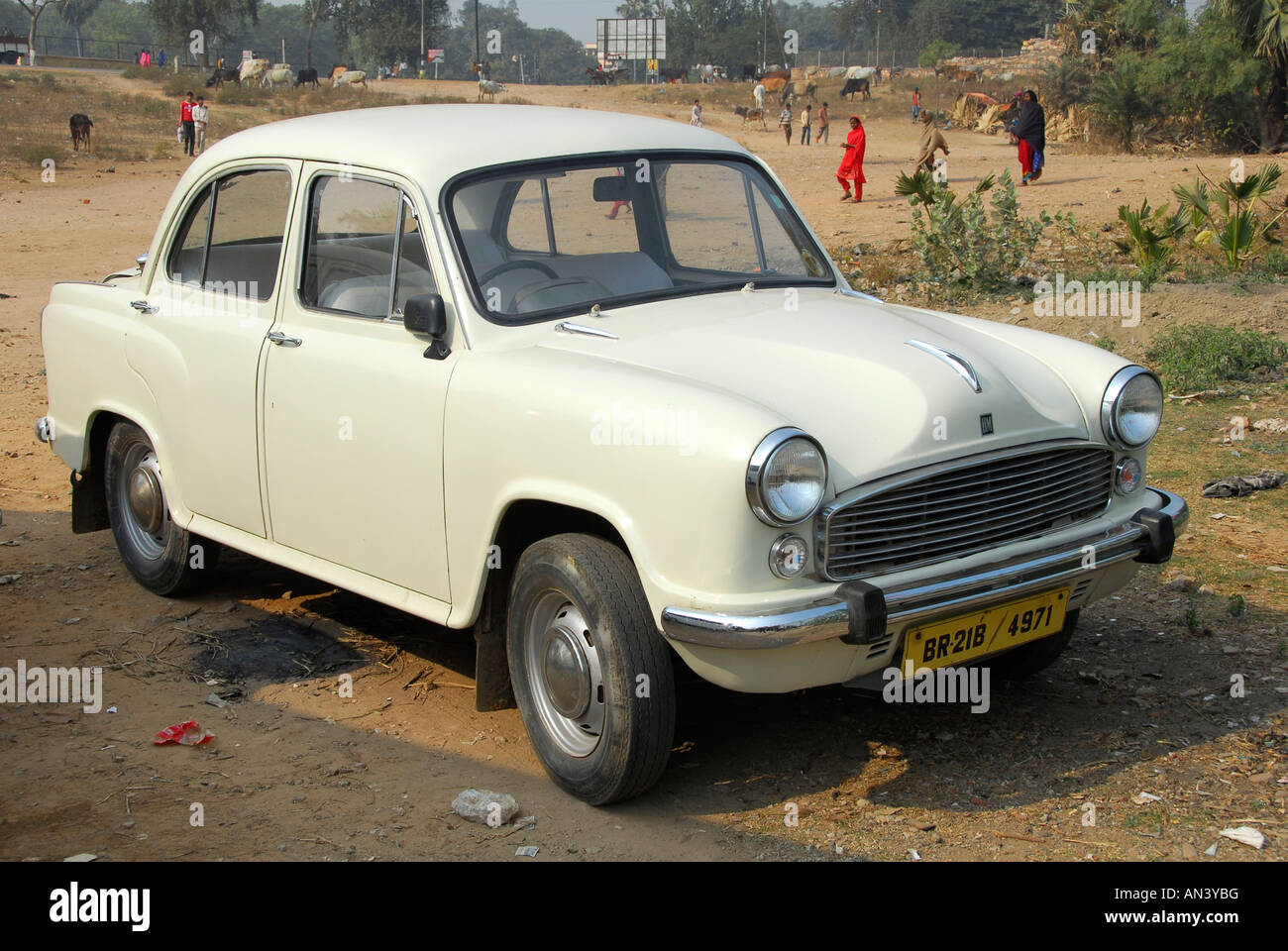 Hindustan Ambassador taxi in India Stock Photo