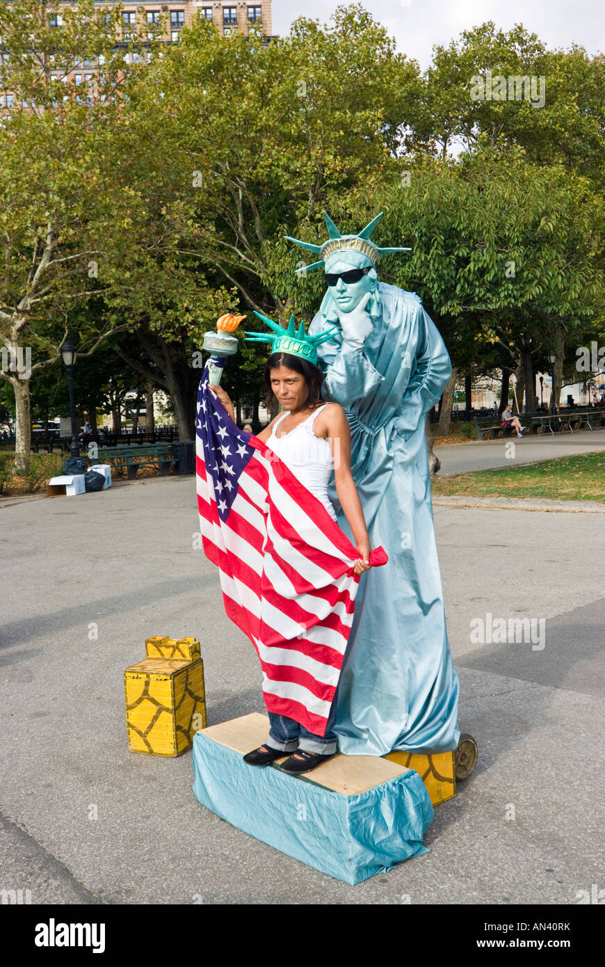 15 Best Places To Take a Photo With the Statue of Liberty