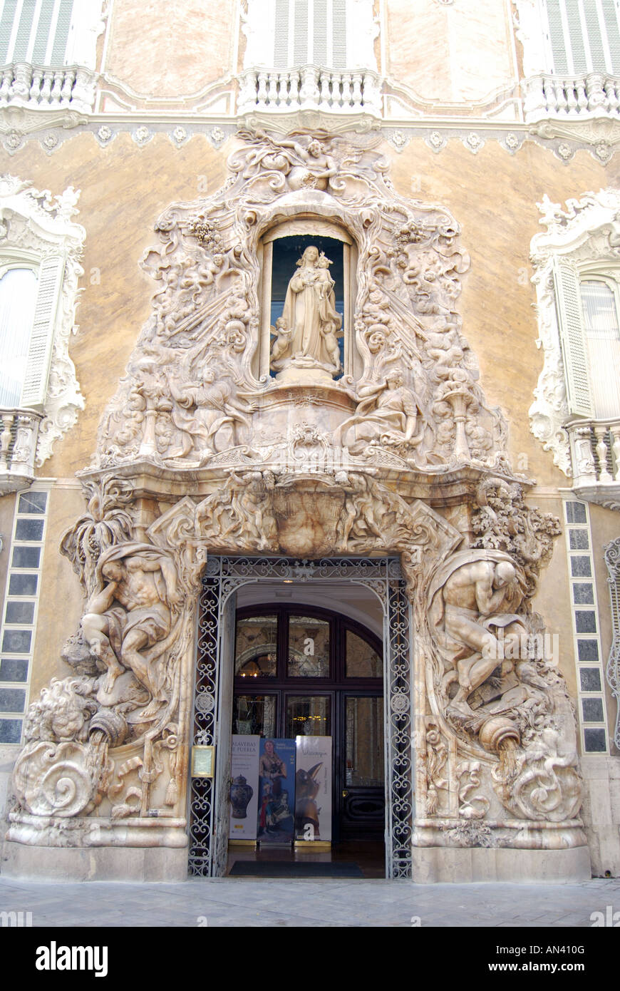 Ornate entrance, Museo de Ceramica, Old Town, Valencia, Costa del Azahar,  Valencia Province, Spain Stock Photo - Alamy