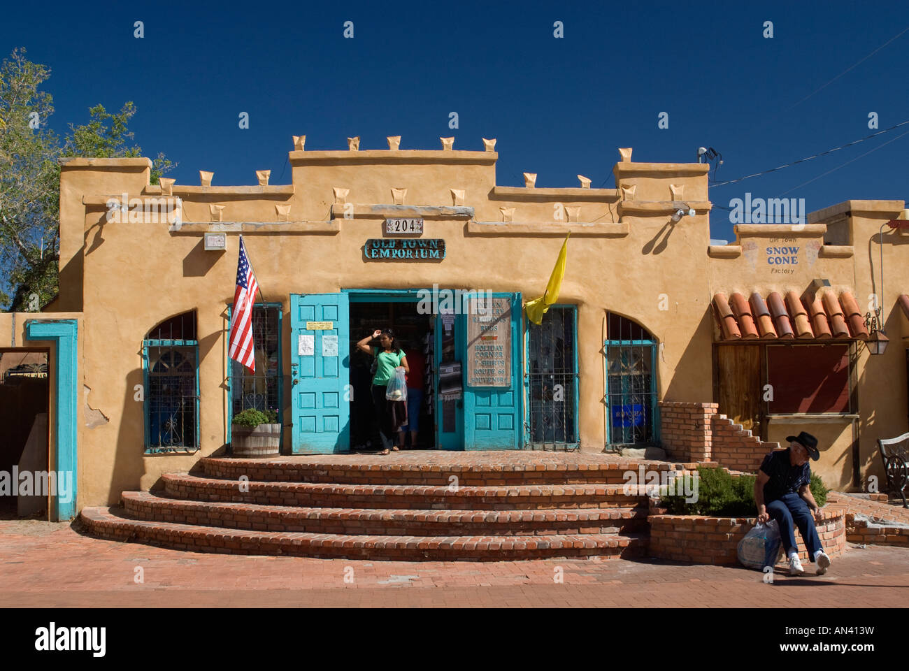 Commercial art gallery hires stock photography and images Alamy