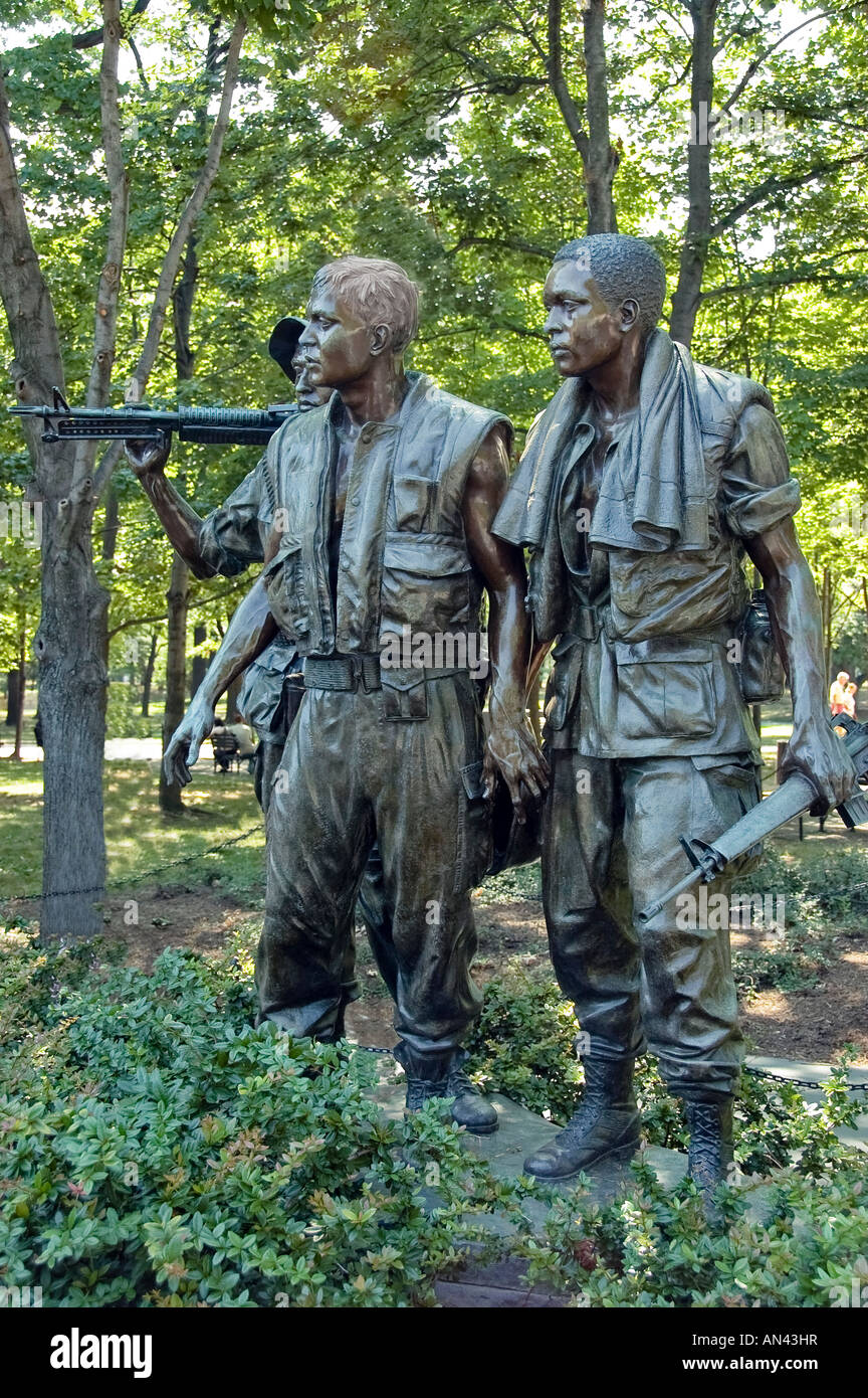 Vietnam war soldiers fighting hi-res stock photography and images - Alamy