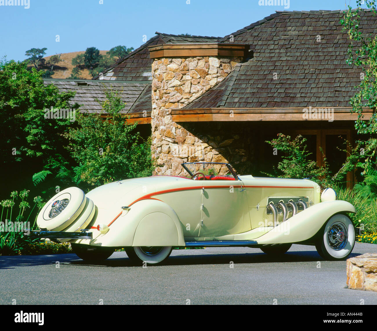 1935 duesenberg hi-res stock photography and images - Alamy