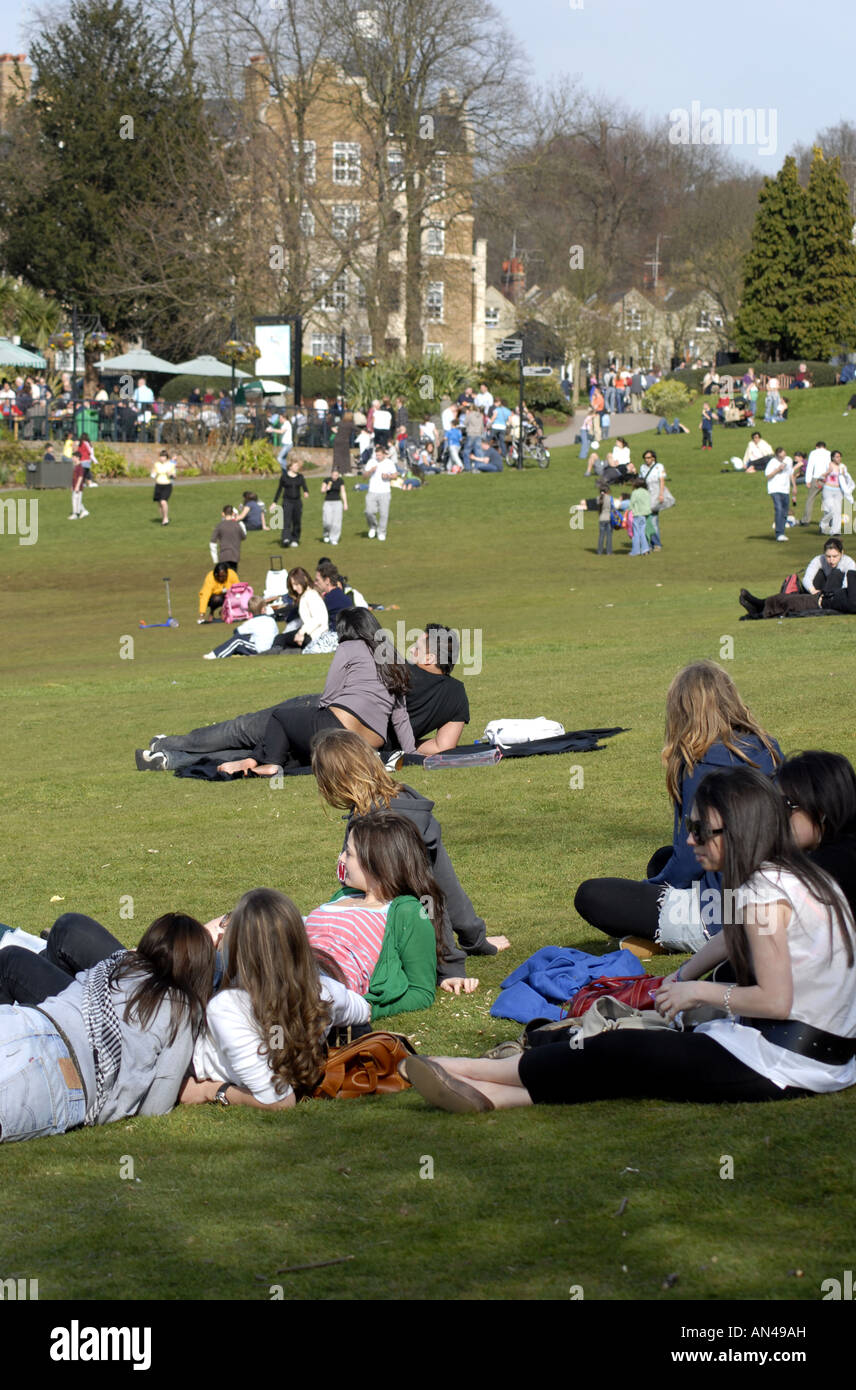 People Relaxing In Golders Hill Park, Hampstead Stock Photo