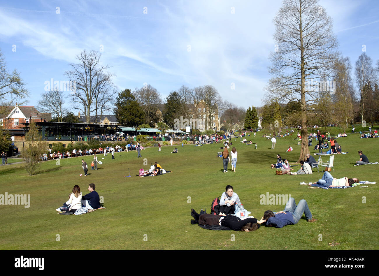 People Relaxing In Golders Hill Park, Hampstead Stock Photo