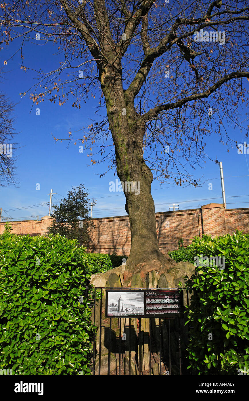 Burial england hires stock photography and images Alamy