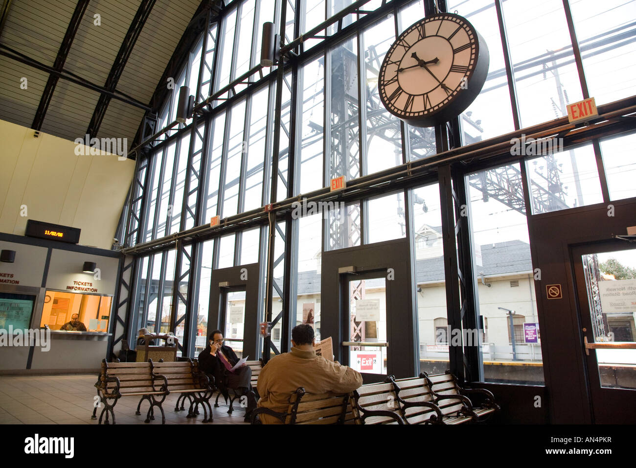 The hall of South Norwalk railway station, CT, USA Stock Photo Alamy