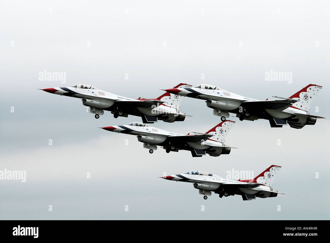 Thunderbirds Aerobatic Display Team take off from Fairford, Gloucestershire, UK Stock Photo