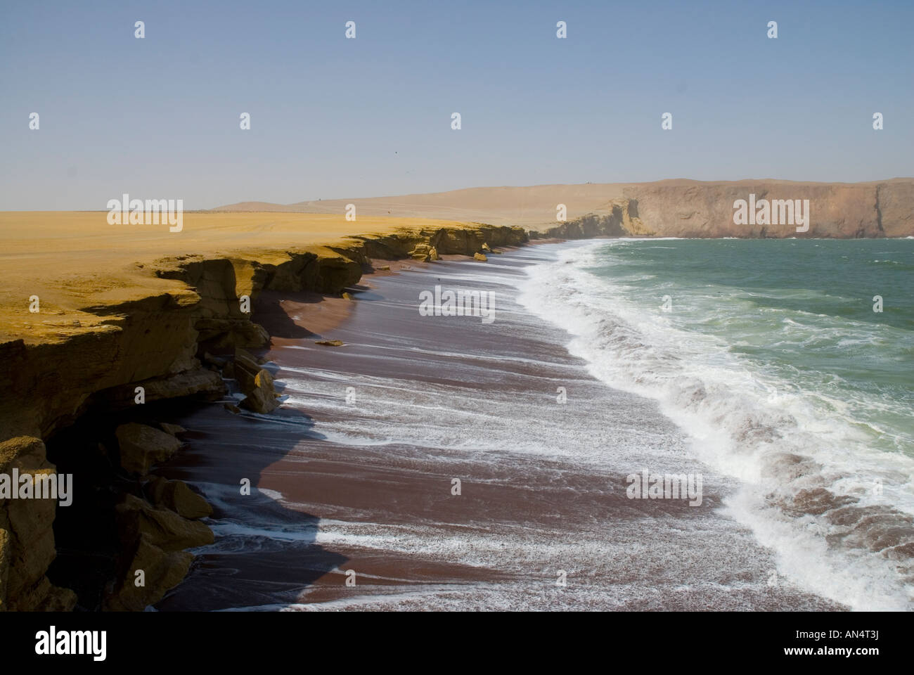 Desert Meets Ocean High Resolution Stock Photography And Images Alamy