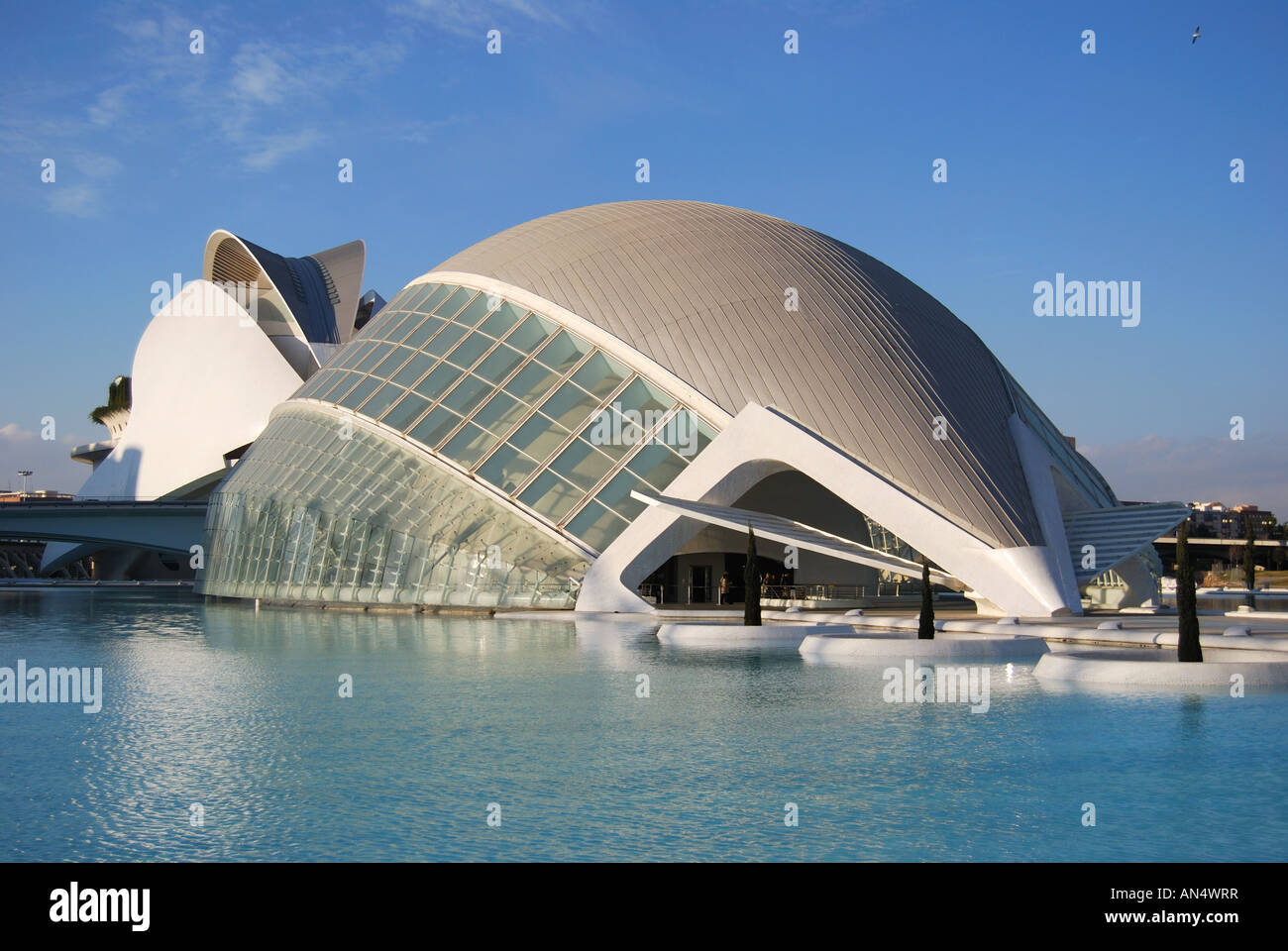 L'Hemisferic and Palacio de las Artes, La Ciutat de Las Arts i Ciencies, Valencia, Costa del Azahar, Valencia Province, Spain Stock Photo