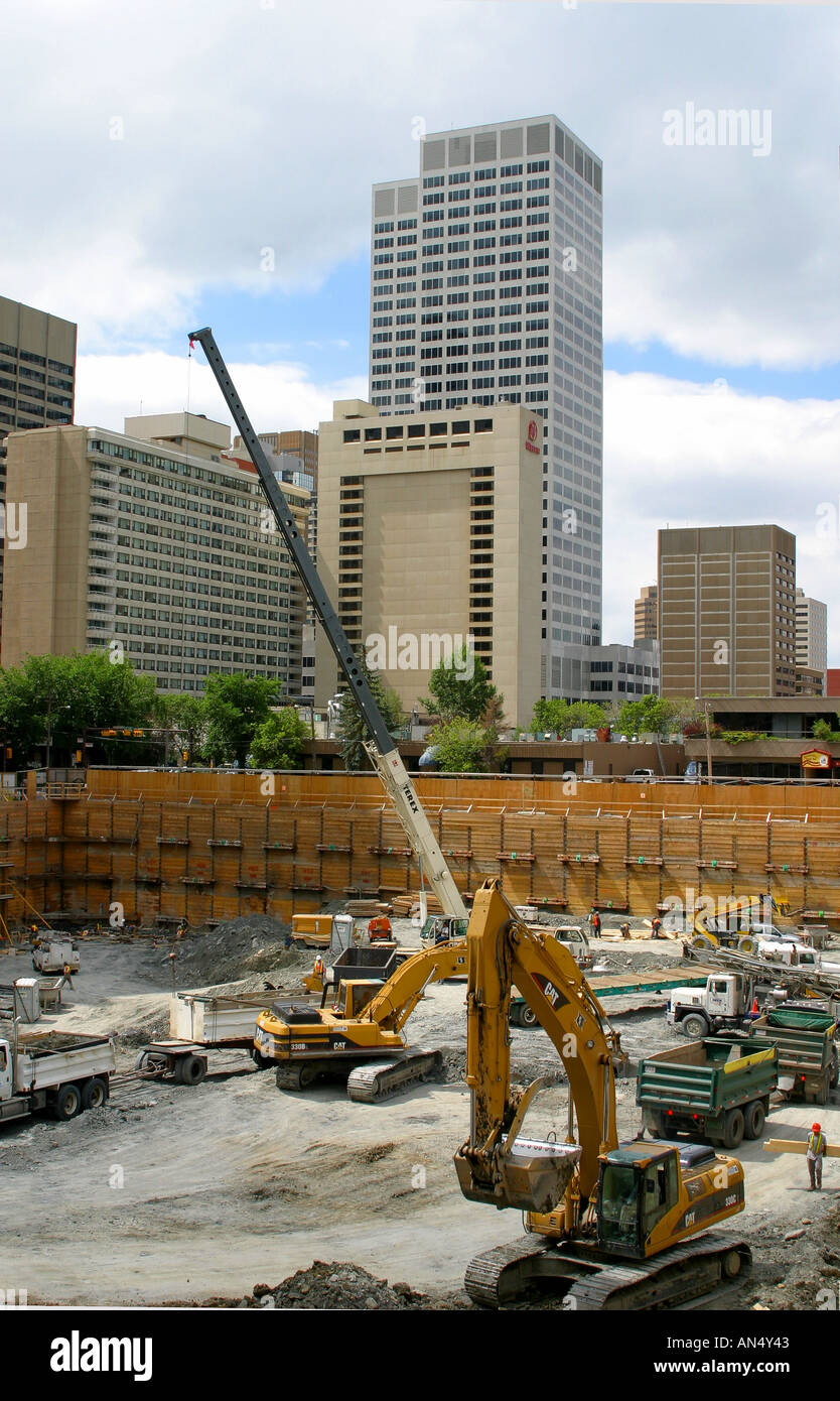 CONSTRUCTION Building under construction in Calgary, Alberta , Canada