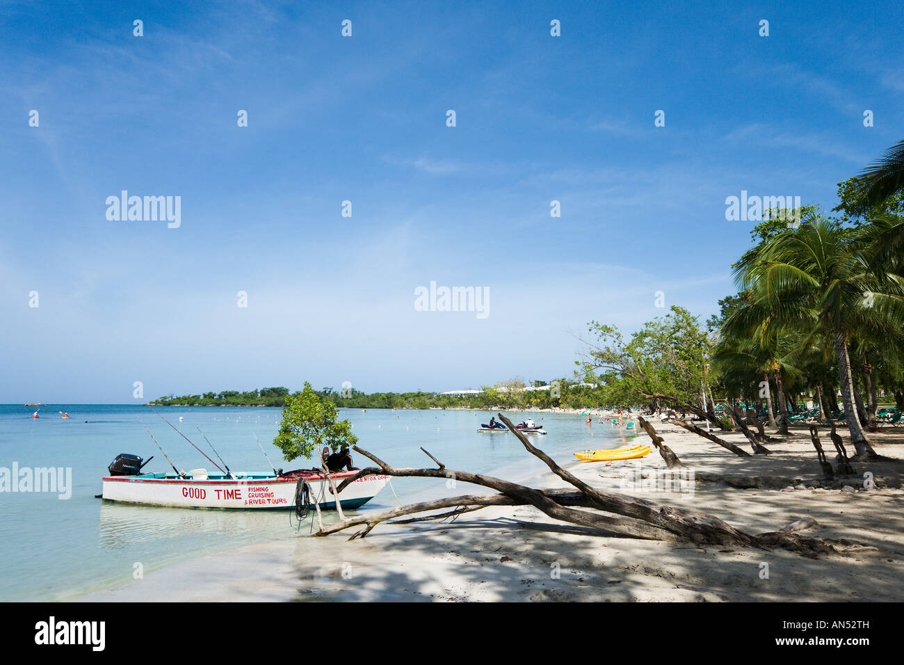 Beach outside 'Riu Negril' Hotel, Bloody Bay, Negril, Jamaica, Caribbean, West Indies Stock Photo