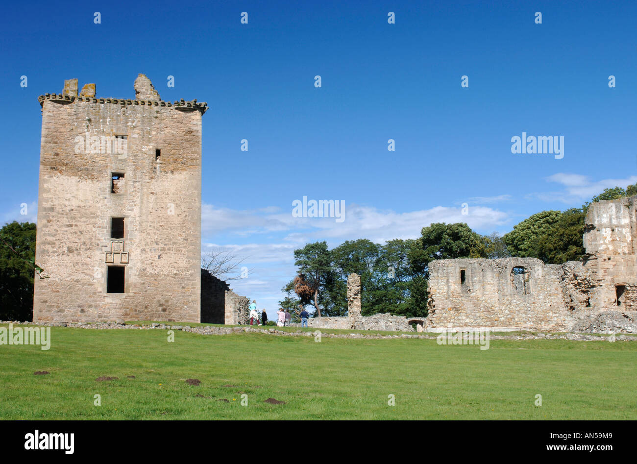 Spynie Palace once the fortified residence of the Bishops of Moray, Elgin.  XPL 3232-321 Stock Photo