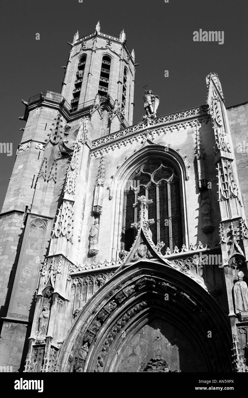 Aix En Provence Black and White Stock Photos & Images - Alamy