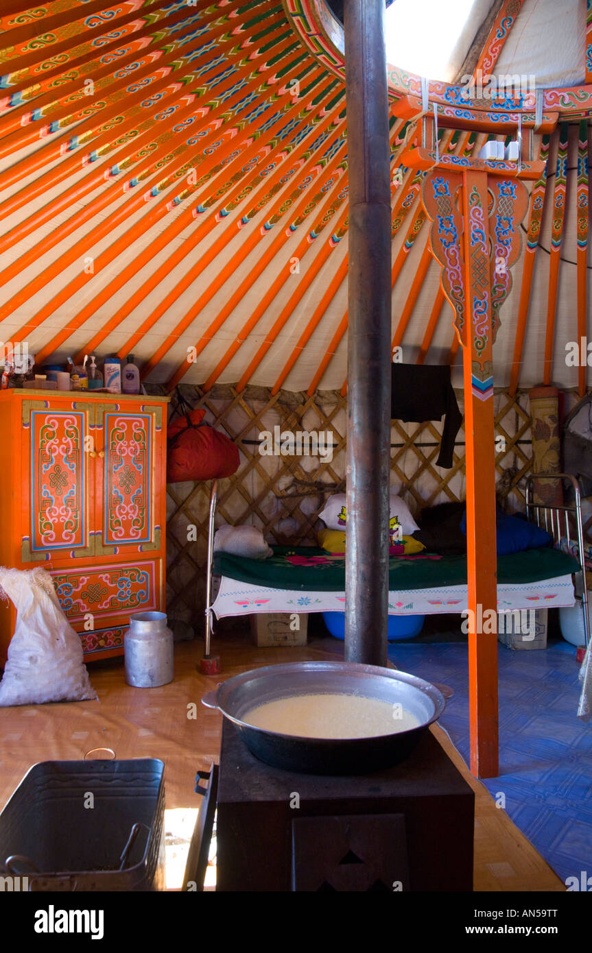 Central Mongolia Lun area interior of a yurt Stock Photo