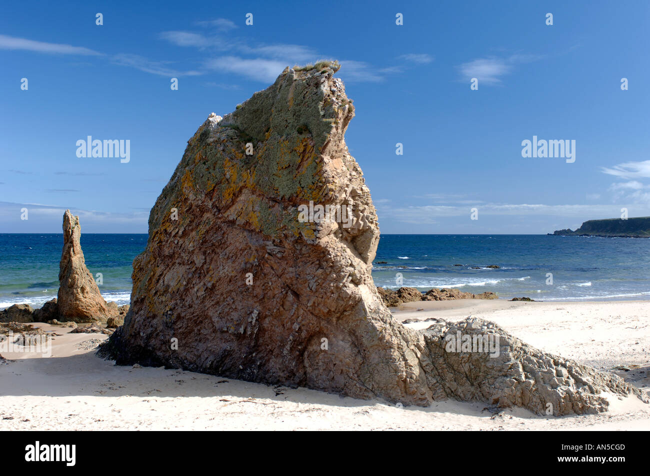 The Three Kings, rock stacks on Cullen beach, Moray. Grampain Region. Scotland.   XPL 3268-324 Stock Photo