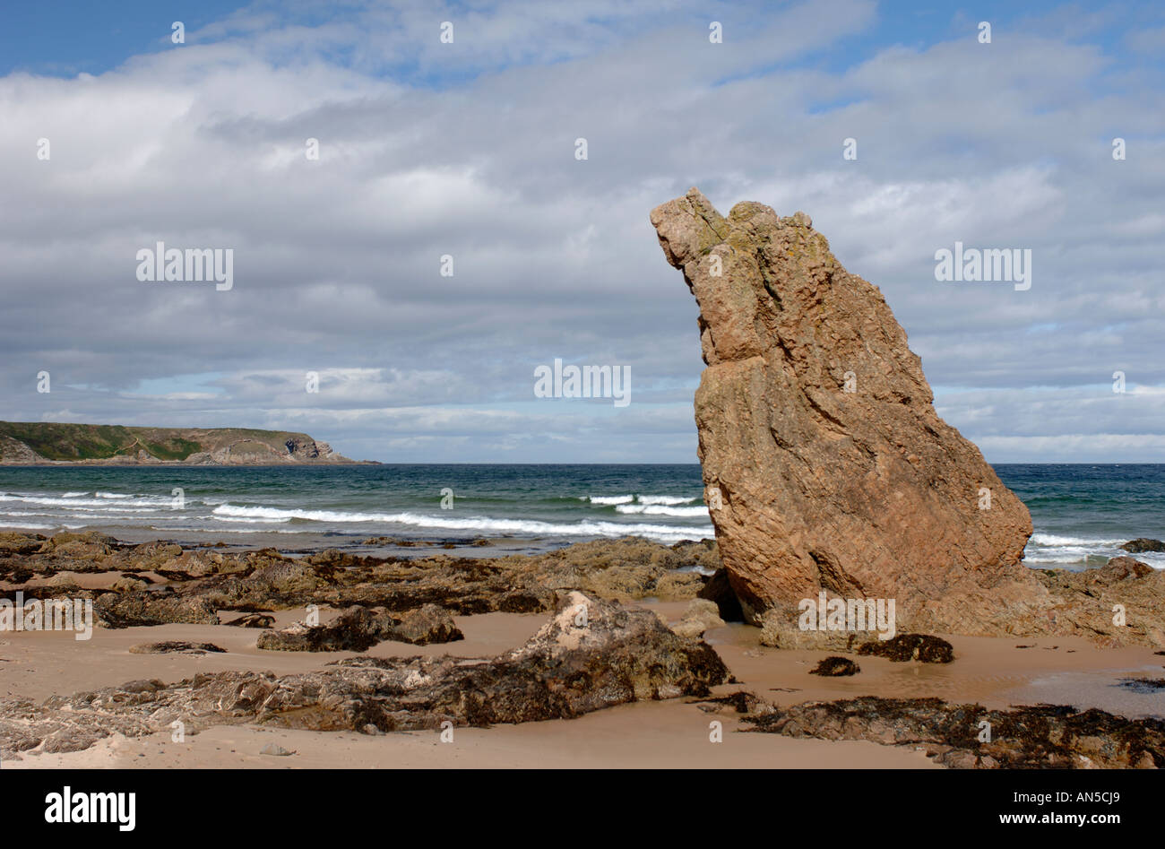One of the Three Kings, rock stacks on Cullen beach, Moray. Grampain Region. Scotland.   XPL 3273-324 Stock Photo