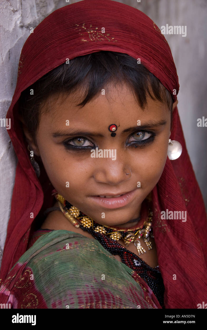 Indian nose piercing hi-res stock photography and images - Page 6 - Alamy