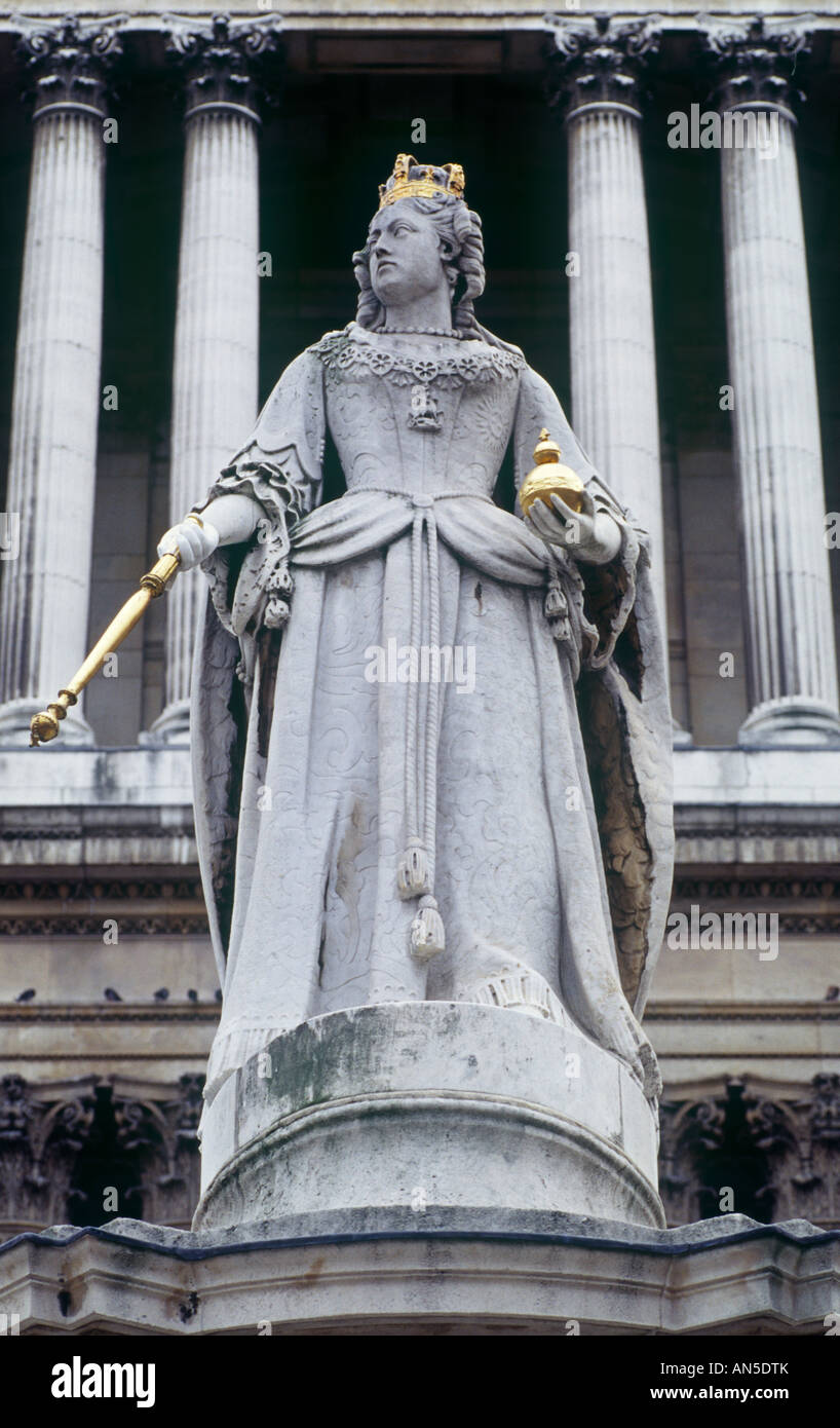 Statue of Queen Anne outside St Paul s Cathedral London England Stock